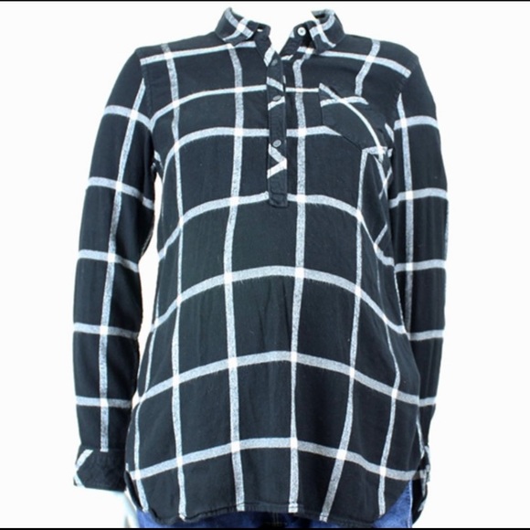 💕HOST PICK💕 Gap Maternity - plaid maternity or nursing button down shirt - Picture 1 of 4